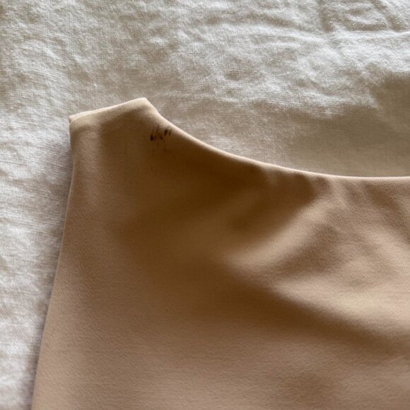 Express Tan Body Contour High Compression Crop Top Size Medium - Picture 4 of 5